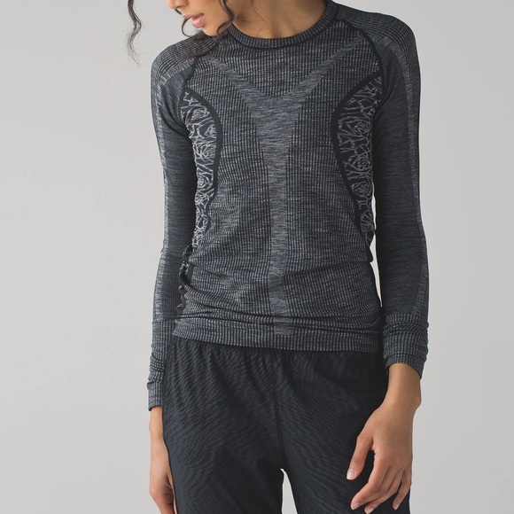 Lululemon rest less pullover Long Sleeve Top heathered edition - Picture 9 of 11